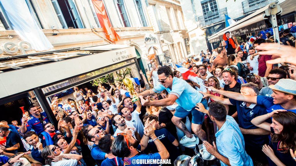 Explosion de joie dans les rue de la ville - en images 35 - MontpelYeah Magazine