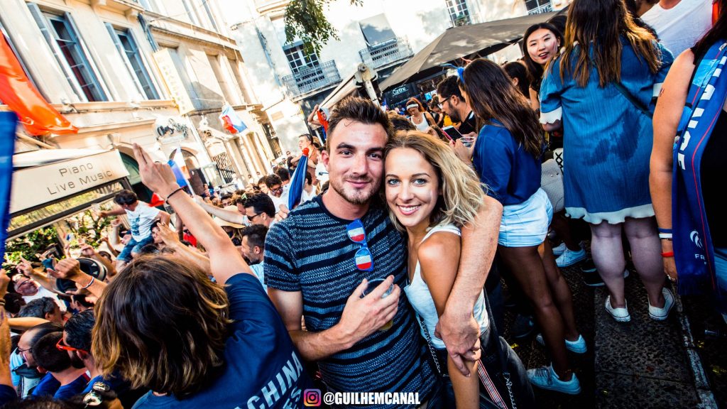 Explosion de joie dans les rue de la ville - en images 5 - MontpelYeah Magazine