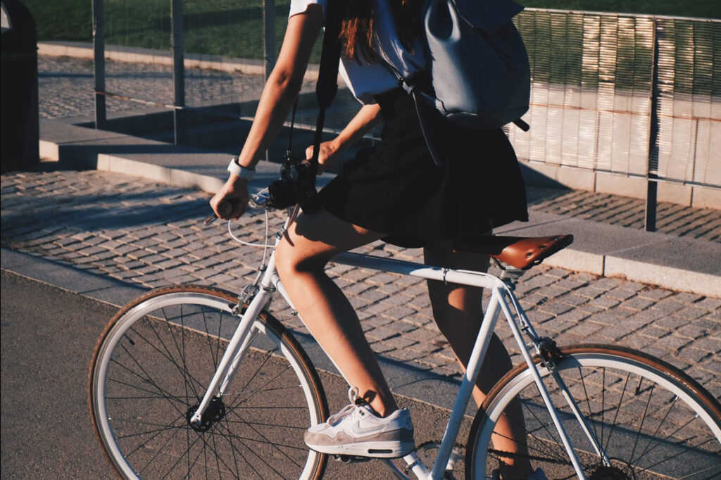 Un parking à vélos gratuit et surveillé en centre-ville de Montpellier, pour faciliter l'éco-mobilité. 51 - MontpelYeah Magazine