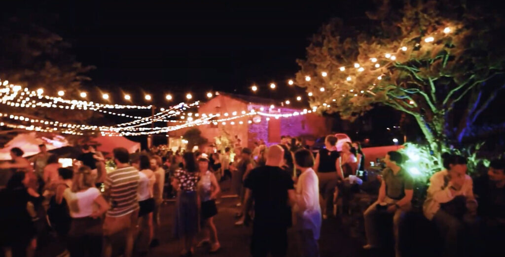 Le Salagou Swing Festival : Un Week-end Rétro au Cœur de l'Hérault ! 10 - MontpelYeah Magazine