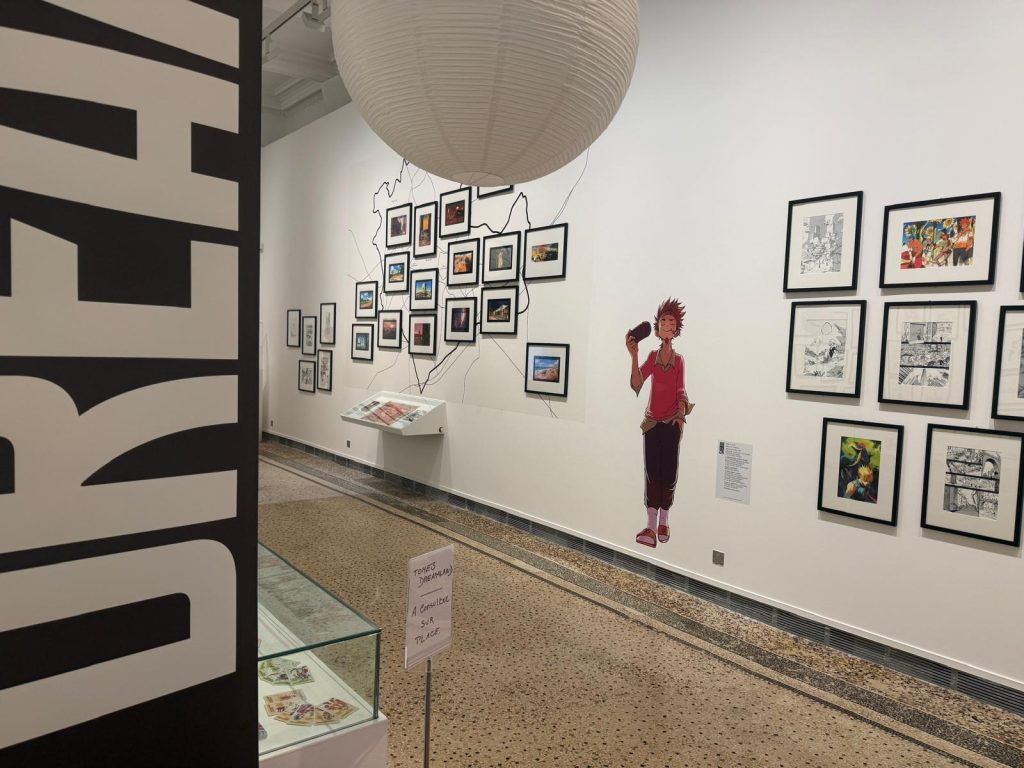 Planches et dessins originaux exposés dans le cadre de l'exposition consacrée au manga Dreamland