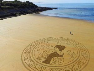 L'homme qui dessine sur les plages 21 - MontpelYeah Magazine