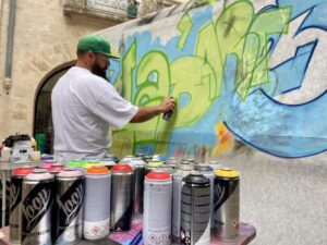Clap’Arts déploie sa nouvelle formule sous les Arceaux