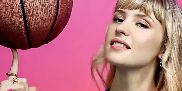 Angèle en concert lors de son retour à Montpellier